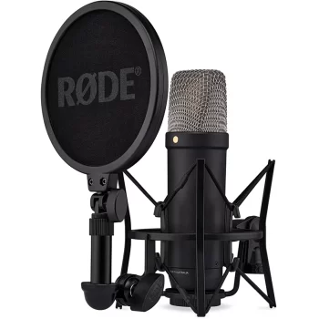 Rode NT1 5th Generation color negro micrófono de condensador cardioide 1 vista frontal con accesorios