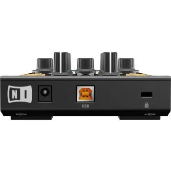 Traktor Kontrol X1 MK2 Native Instruments controlador DJ portátil vista panel conexiones