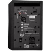 Monitor Activo Eve Audio SC204 vista trasera panel de conexiones del monitor activo