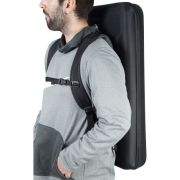 Maleta transporte EVA W-MCB780 para controladores Pioneer DJ 1000 vista frontal colgada en espalda
