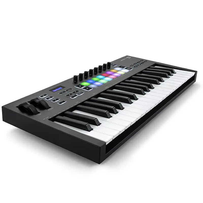Teclado Midi USB Novation Launchkey 37 MK3 vista lateral teclado a la derecha