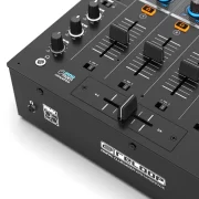 Reloop RMX 95 mesa de mezclas DJ profesional digital 4 canales más uno vista detalle del crossfader