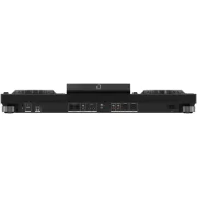 Vista frontal completa del controlador DJ AlphaTheta XDJ-XZ, mostrando el diseño plano con jog wheels, ecualizadores, pantalla táctil central y diversos controles de mezcla y efectos a ambos lados del equipo.