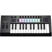 Teclado midi Novation Launchkey 25 MK4 vista semi cenital frontal