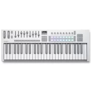 Teclado Midi Novation LAUNCHKEY 49MK4 en color blanco vista cenital.
