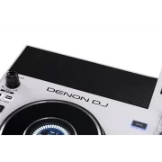 Controlador DJ DENON DJ SC-LIVE-4 en color blanco vista detalle del altavoz.