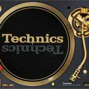 Tocadiscos Technics SL-1200M7G 55 Aniversario Color Negro y Dorado